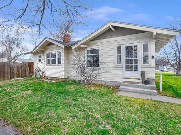 703 2nd Ave W, Twin Falls, ID 83301
