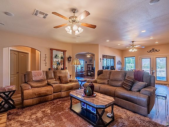 5th image of 13863 S Avenue 14 E #1/2