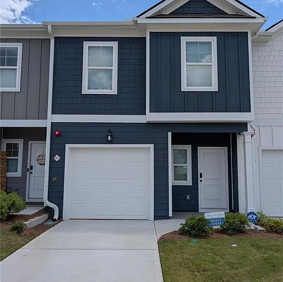 1354 Willow Brook Cir — Photo 1