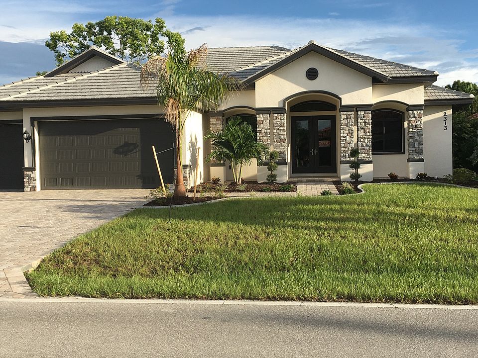 1st image of 2313 Magdalina Dr