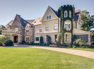 425 Bellevue Ave, Newport, RI 02840