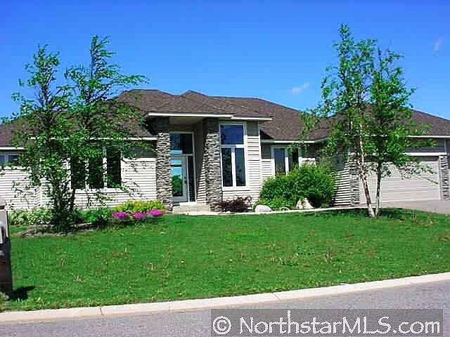 1st image of 601 Park View Court