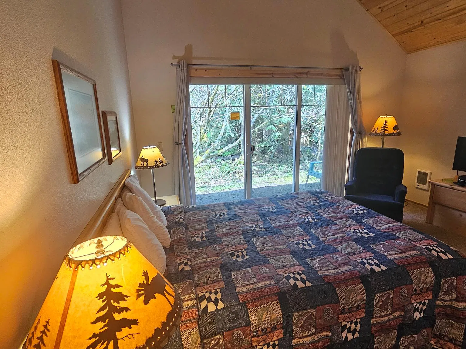 Studio, 420 sqft, $1,195 — Photo 4