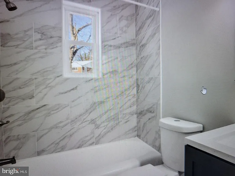 10404 Insley St — Photo 10