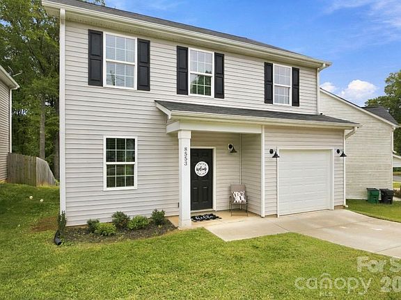 2nd image of 8553 Colgate Cir