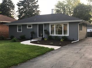 5804 Main St, Downers Grove, IL 60516