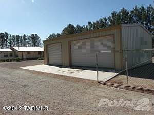 623 N Wells Lane