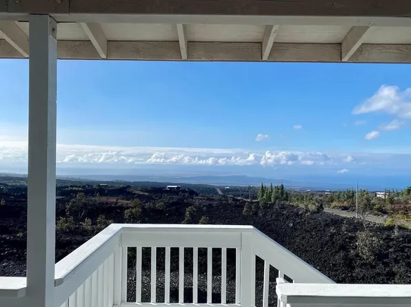 92-8332 Lurline Ln, Captain Cook, HI 96704