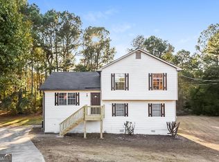 2422 Range Heights Ter, Loganville, GA 30052