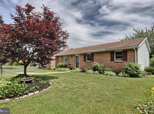 266 S Christian St, Cleona, PA