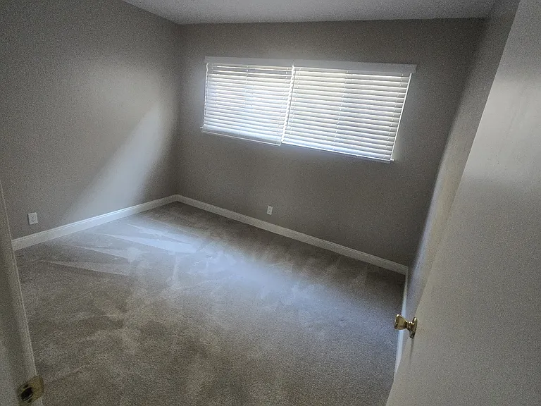 255 MacArthur Boulevard — Photo 47