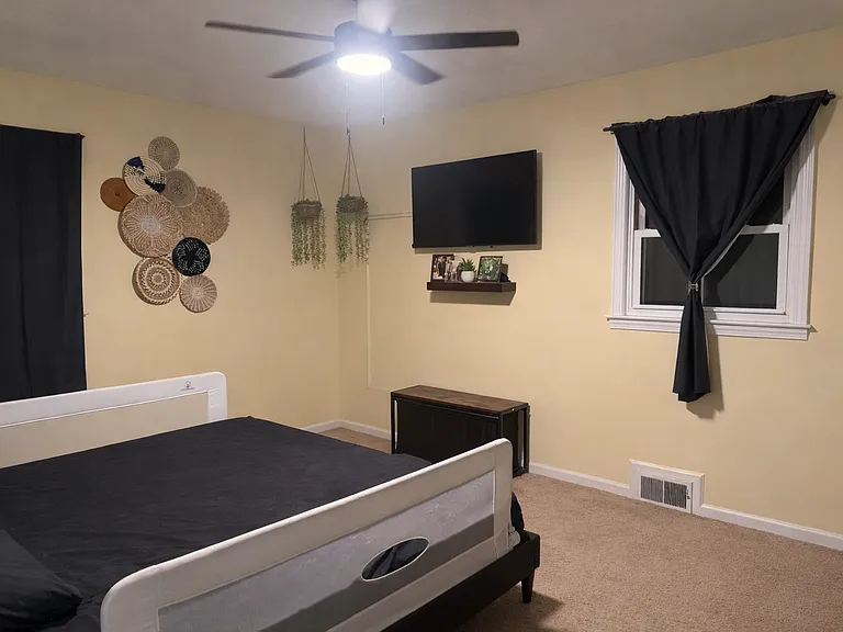 Master bedroom