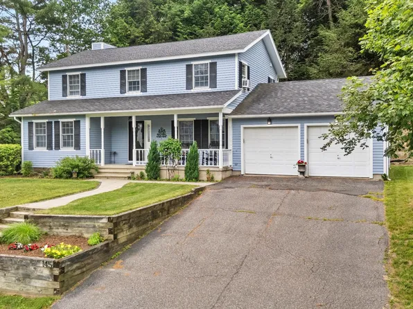 145 Leona Dr, Pittsfield, MA 01201