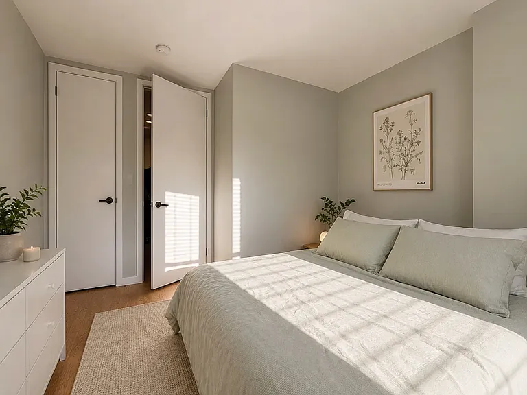 824 Classon Ave #4L — Photo 2