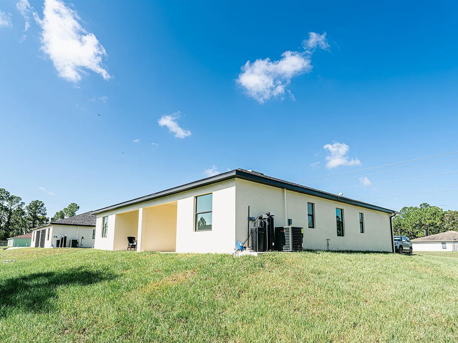 3 bed, 1225 sqft, $1,750 — Photo 4