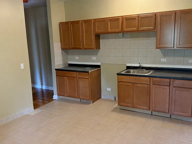 207-209 N Parkside Ave #2 — Photo 3