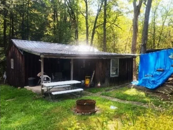 60 Cool Spring Ln, Sheffield, PA 16347