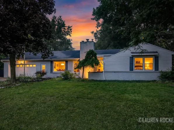 3121 Baker Park Dr SE, Grand Rapids, MI 49508