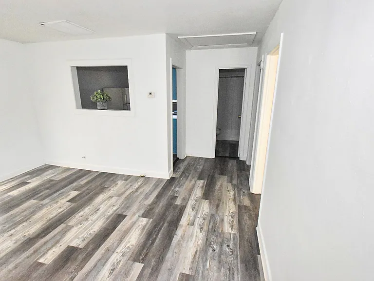 2120 Kennesaw Dr #2 — Photo 6