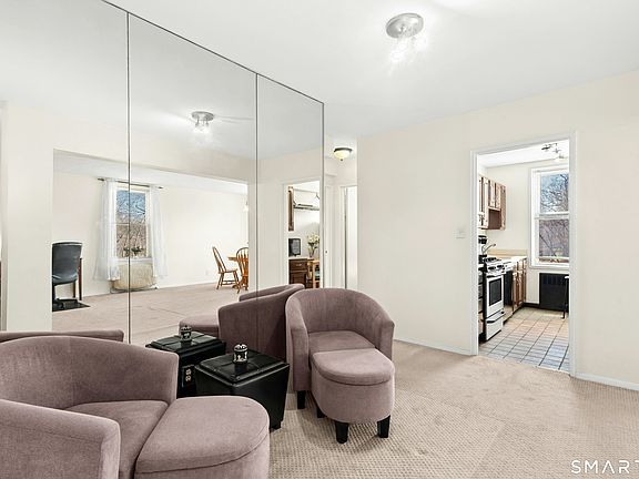 5th image of 7 4th St APT 3C