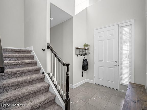 5th image of 3104 Hummingbird Way