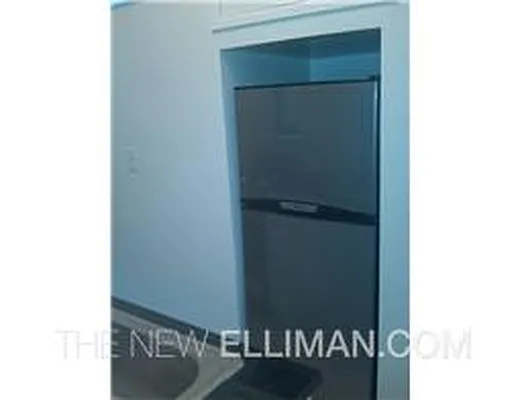 Rented by Douglas Elliman | media 25