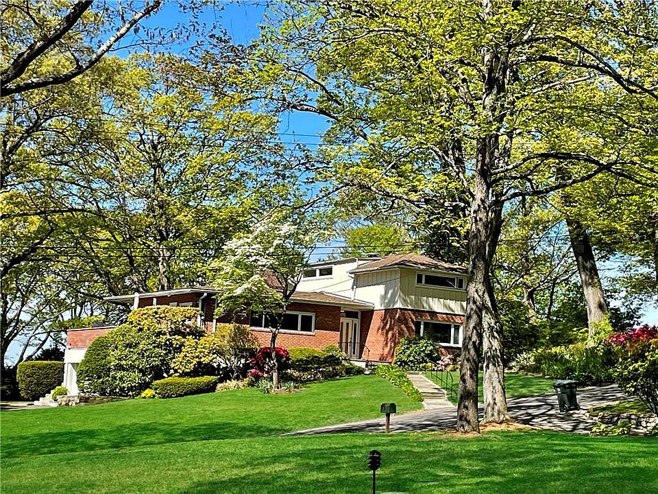 1st image of 29 Pokahoe Drive