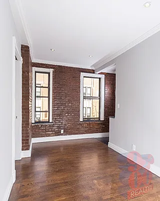 Rented by Centennial Properties NY | media 9