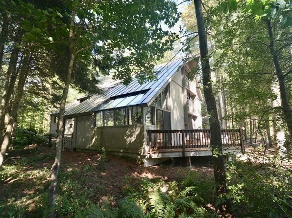 66 Fairway Drive, Grantham, NH 03753