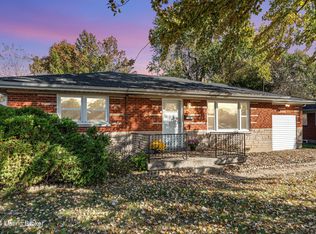 2219 Thurman Dr, Shively, KY 40216