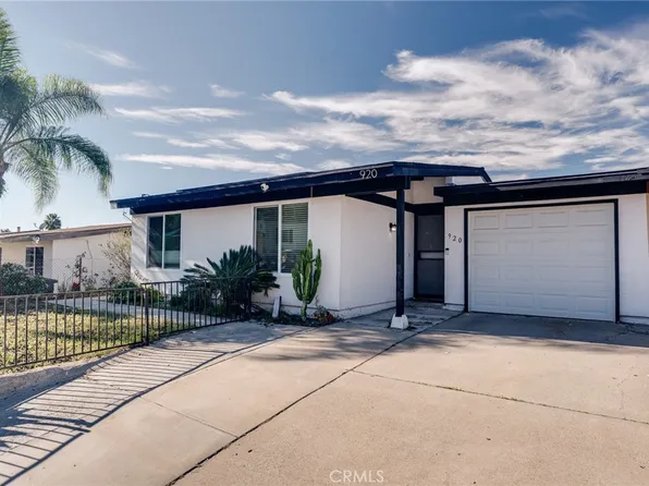 920 Raintree Pl, Vista, CA 92084