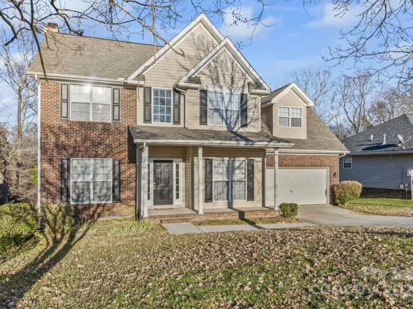 10811 Wyndham Pointe Dr, Charlotte, NC 28213