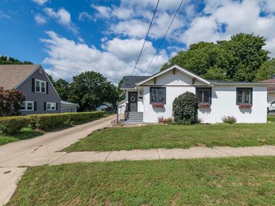 223 Parchmount Ave, Parchment, MI, 49004