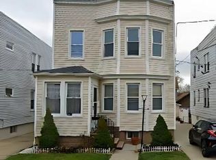 726 5th St FLOOR 2, Secaucus, NJ 07094