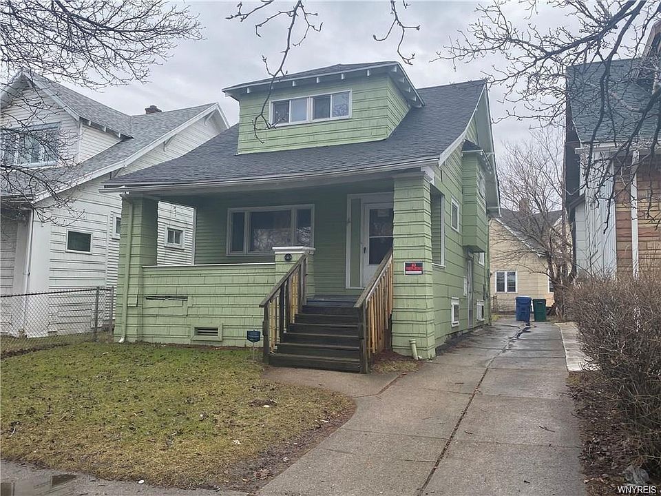 1st image of 916 Kensington Ave