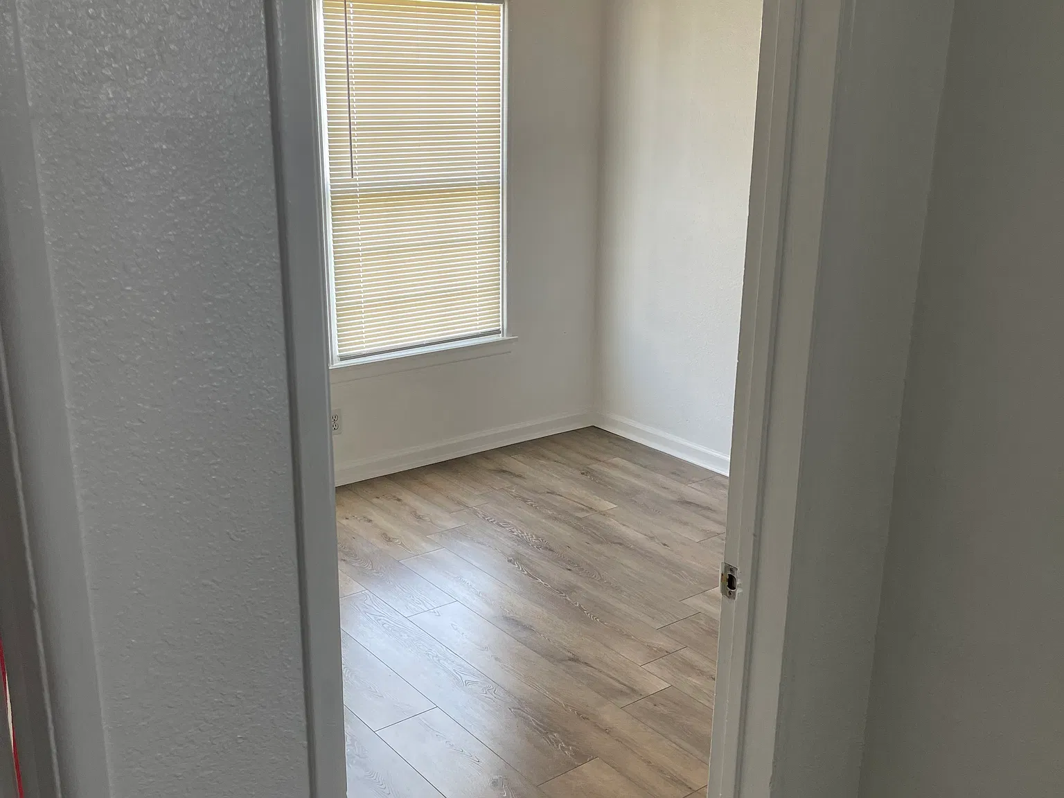 3 bed, 1072 sqft, $2,800 — Photo 4
