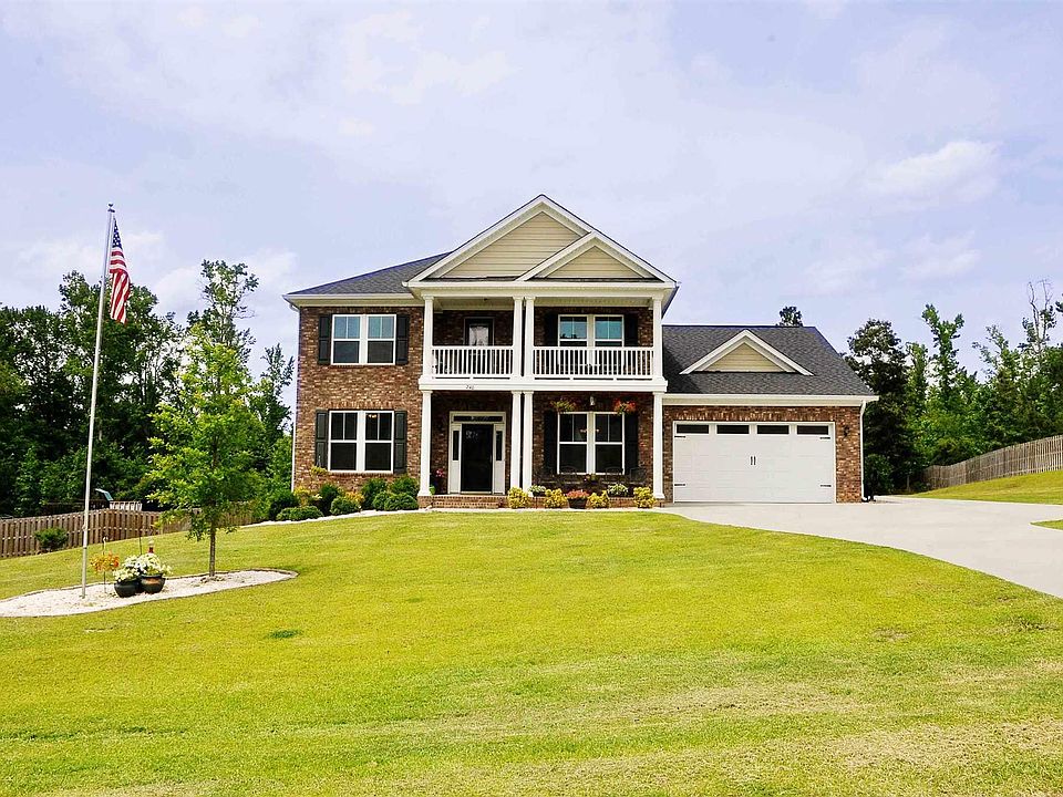1st image of 240 Hackamore Ln