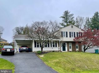15516 Peach Leaf Ln, Gaithersburg, MD