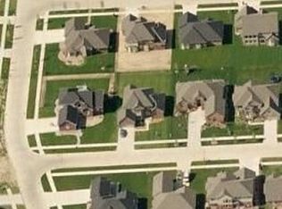 21323 Brooklyn Bridge Dr, Macomb, MI 48044