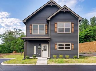 1654 Veterans Blvd #1, Sevierville, TN 37876