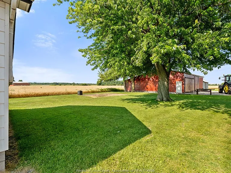 9700 Walker Rd — Photo 4