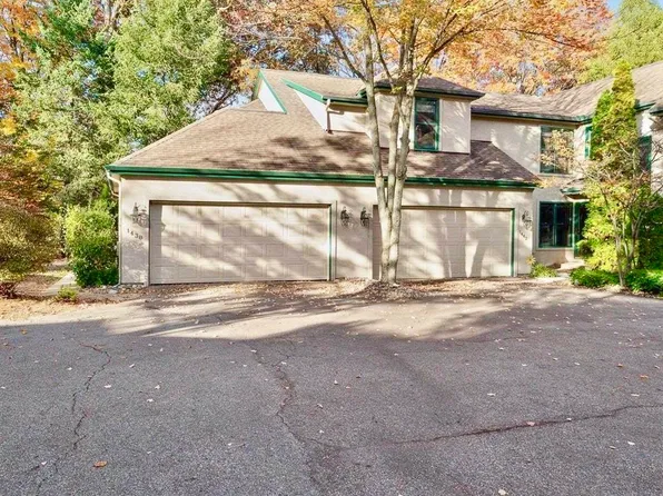 1438 Bridge Water Way, Mishawaka, IN 46545