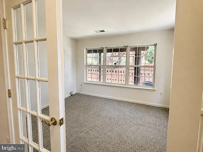8646 Royal Worcester Ln — Photo 29