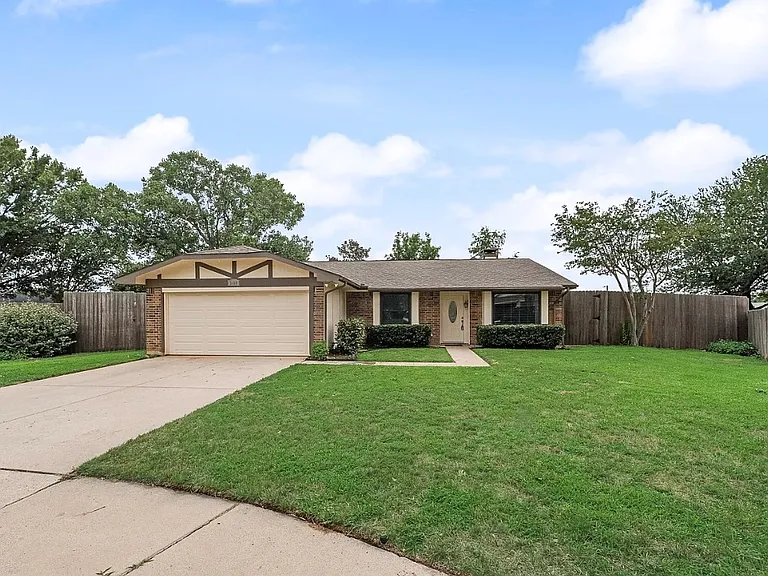 3409 W Sage Ct — Photo 2