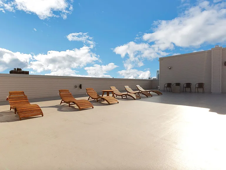 Stunning New Luxury Apartments at The Vienna — Photo 11