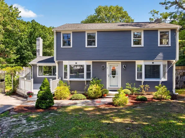 1 Seneca Ln, Plymouth, MA 02360