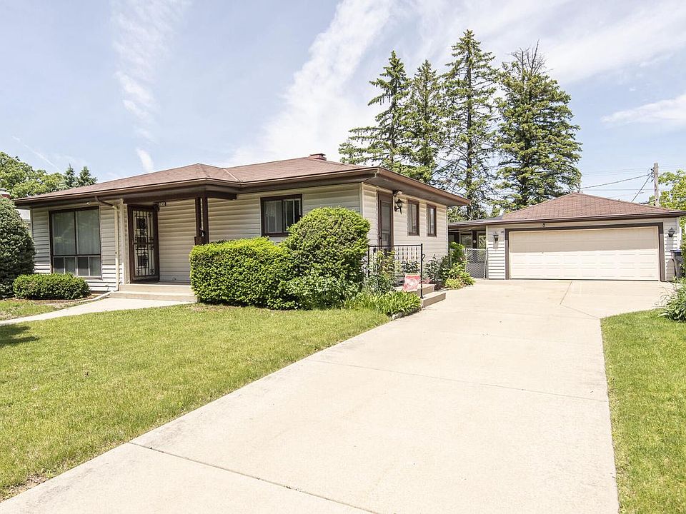 1st image of 1632 Rushmore DRIVE