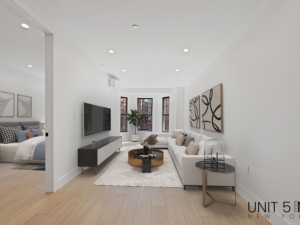 1st image of 255 Clarkson Ave #2R