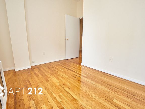 5th image of 239 W 64th St #2D