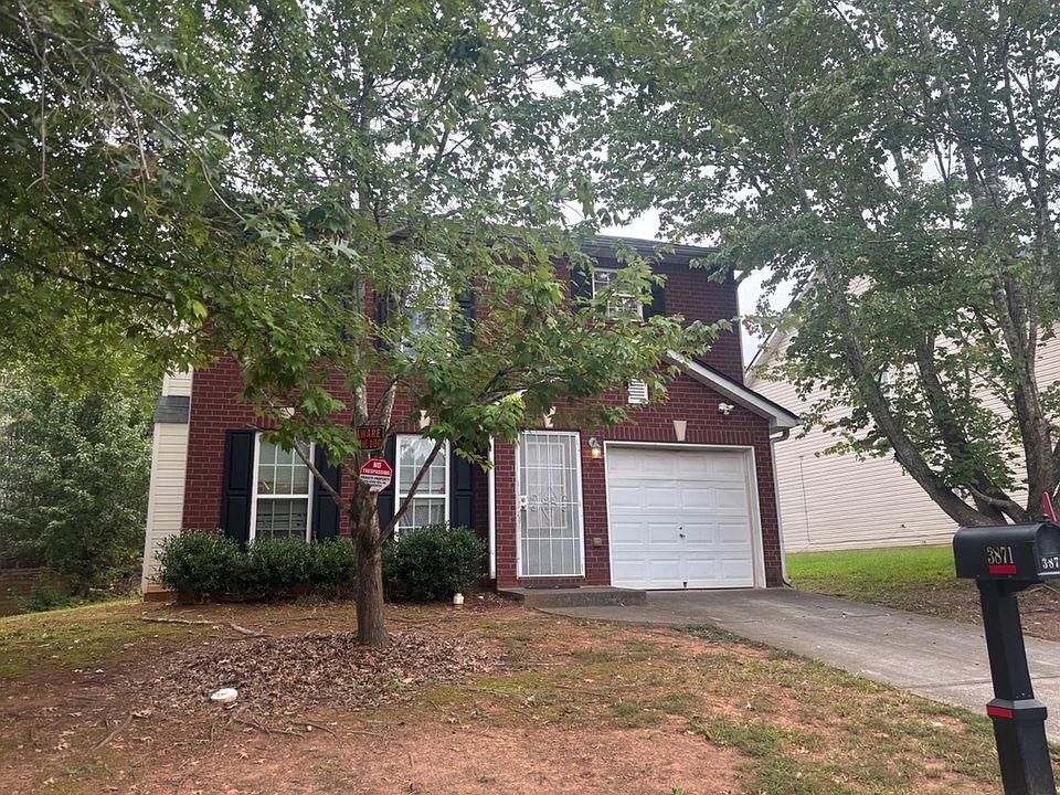 2nd image of 3871 Leyland Dr